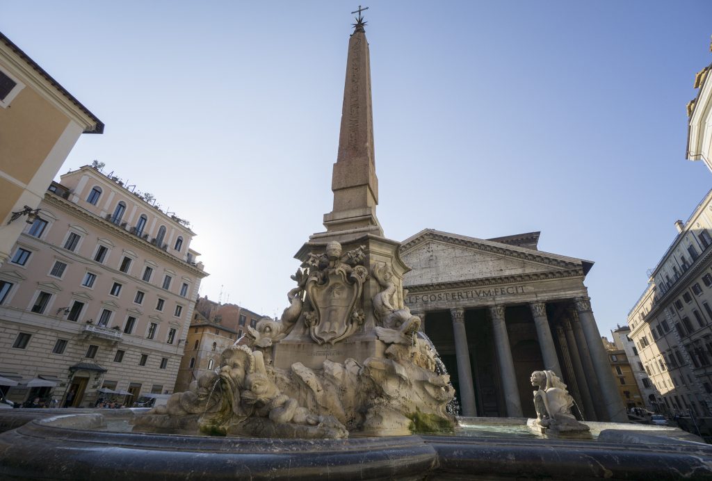 The Pantheon Rome exterior